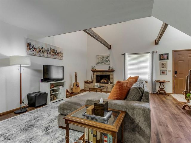 9737 Hefner Village Boulevard, Oklahoma City, OK 73162