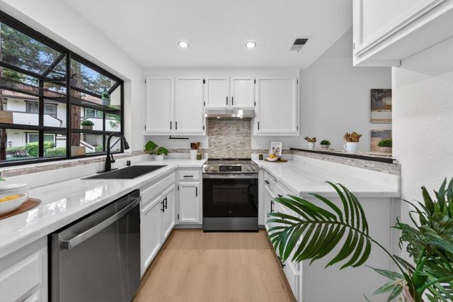 1400 Bowe Avenue 1703, Santa Clara, CA 95051