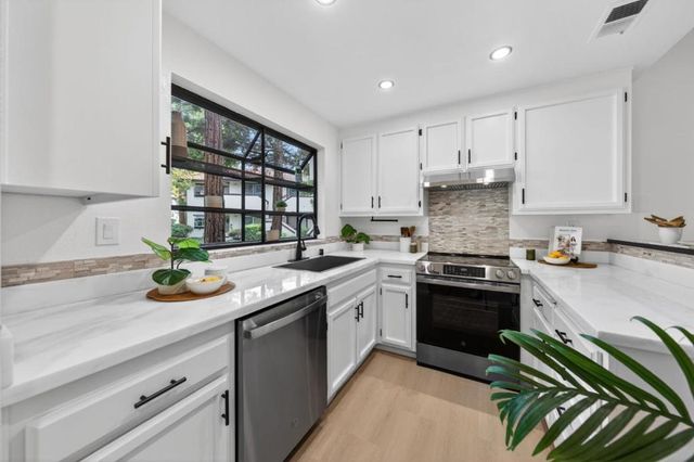 1400 Bowe Avenue 1703, Santa Clara, CA 95051