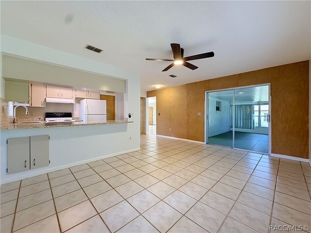 609 Goodyear Avenue, Inverness, FL 34452