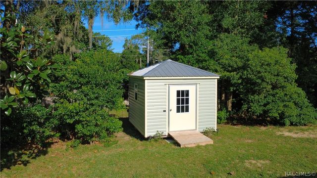 609 Goodyear Avenue, Inverness, FL 34452