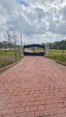 2173 County Road 3011, Dayton, TX 77535