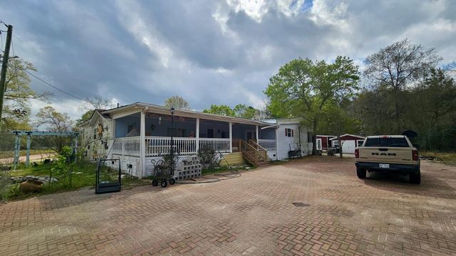 2173 County Road 3011, Dayton, TX 77535