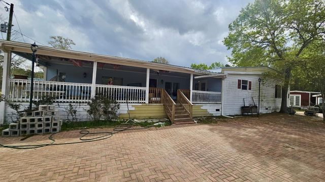 2173 County Road 3011, Dayton, TX 77535