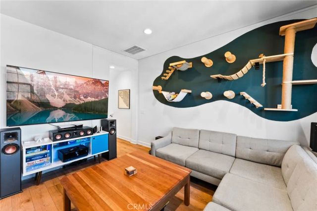 437 Lucent, Stanton, CA 90680