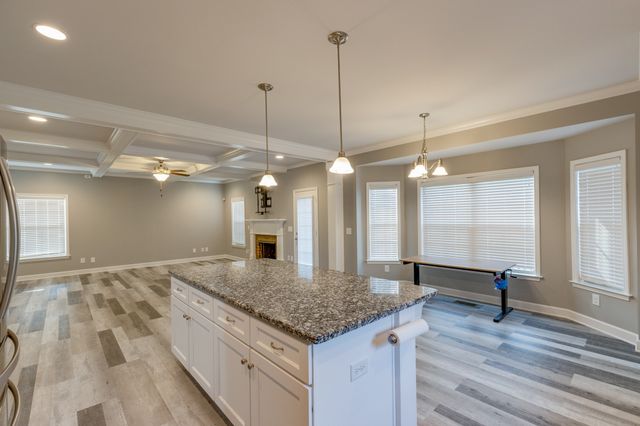 9055 Wheeler Dr, Spring Hill, TN 37174