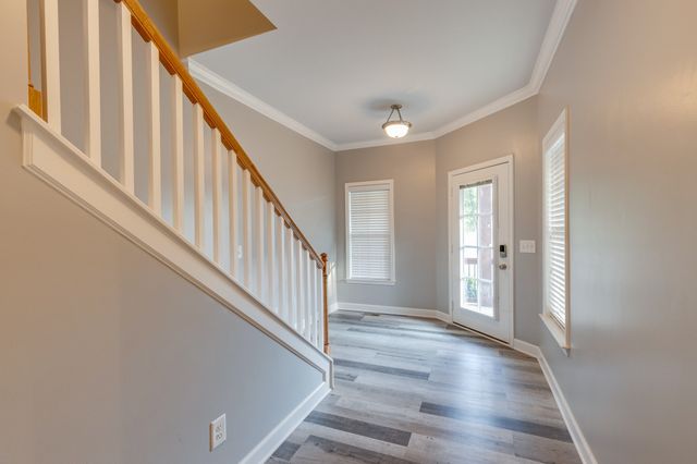 9055 Wheeler Dr, Spring Hill, TN 37174