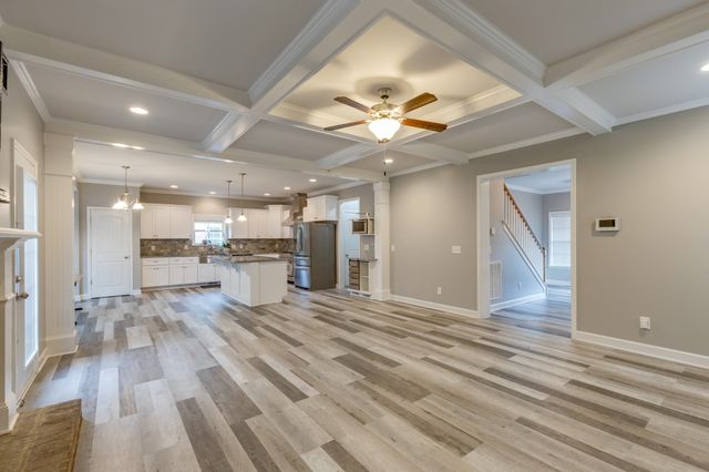 9055 Wheeler Dr, Spring Hill, TN 37174