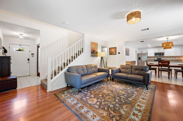 1314 Chalk LN, Cedar Park, TX 78613