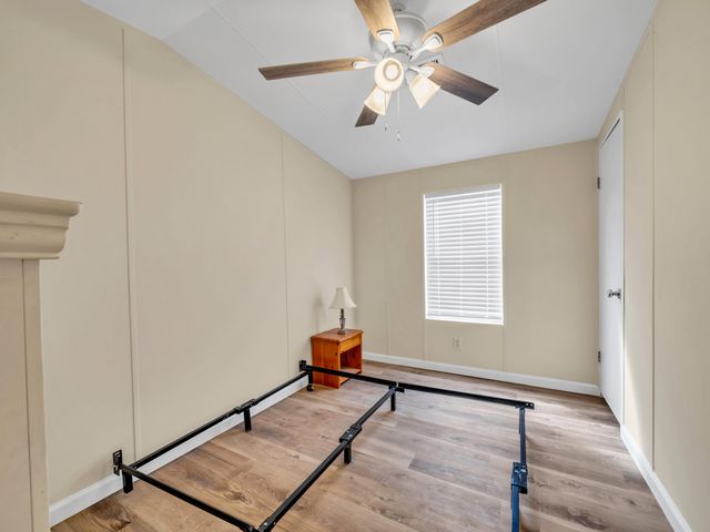 8377 Segura Street, Navarre, FL 32566