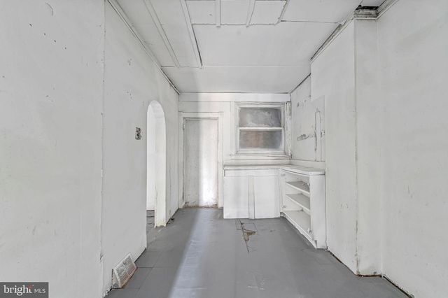 2365 S 8TH ST, Camden, NJ 08104