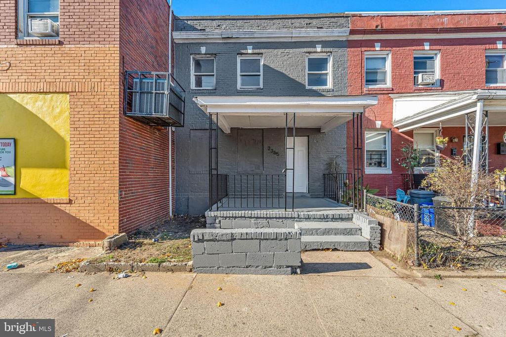 2365 S 8TH ST, Camden, NJ 08104