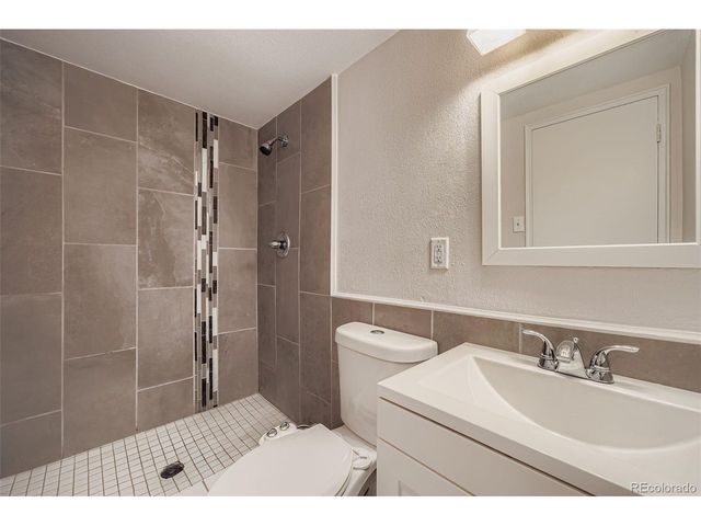 800 N Washington St 210, Denver, CO 80203