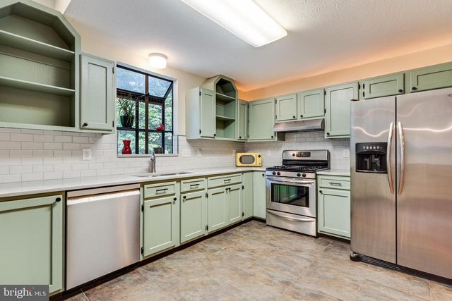12954 SOUNDINGS RD, Lusby, MD 20657