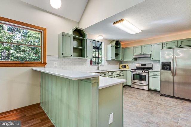 12954 SOUNDINGS RD, Lusby, MD 20657