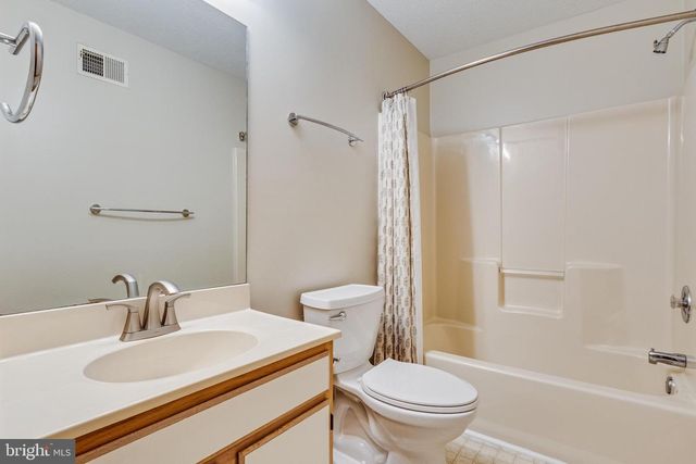 12954 SOUNDINGS RD, Lusby, MD 20657