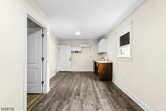 548 Hunter Ave, Scotch Plains Twp., NJ 07076