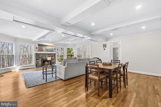 7917 GREENTREE RD, Bethesda, MD 20817