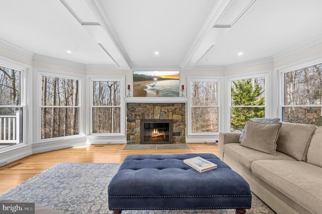 7917 GREENTREE RD, Bethesda, MD 20817