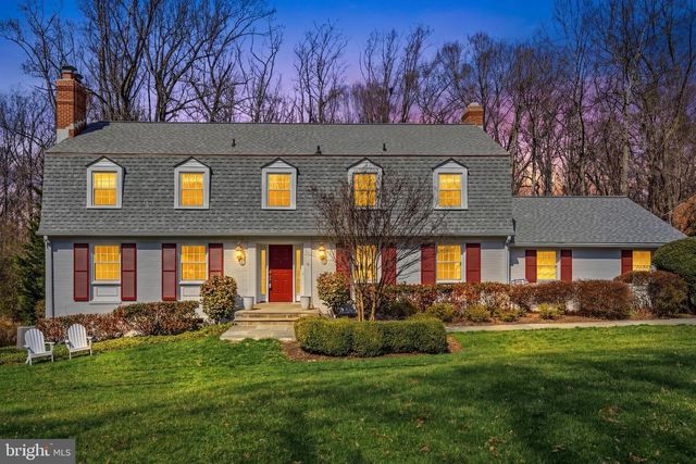 7917 GREENTREE RD, Bethesda, MD 20817