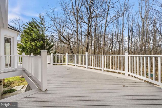 7917 GREENTREE RD, Bethesda, MD 20817