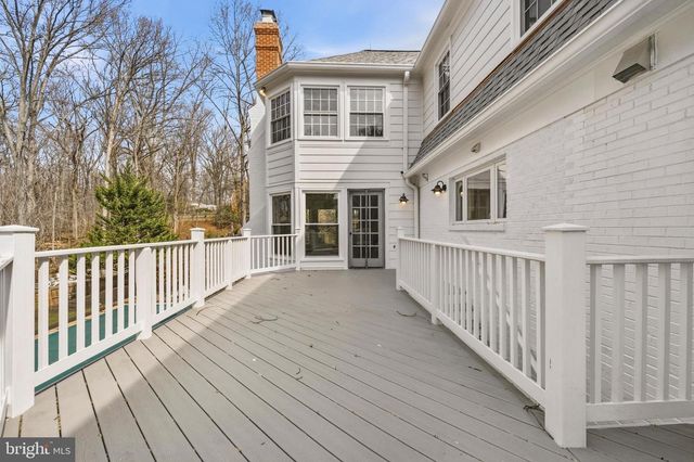 7917 GREENTREE RD, Bethesda, MD 20817