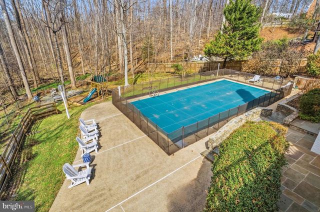 7917 GREENTREE RD, Bethesda, MD 20817