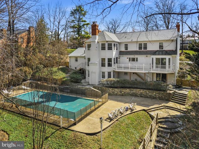 7917 GREENTREE RD, Bethesda, MD 20817