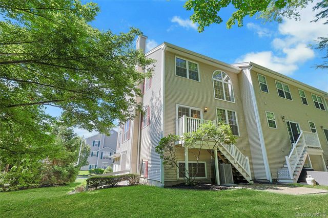 91 Meadow Lane, Nanuet, NY 10954