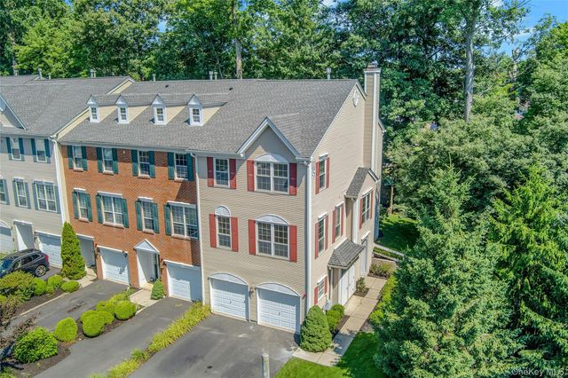 91 Meadow Lane, Nanuet, NY 10954