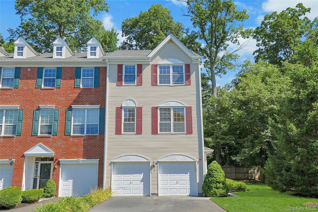 91 Meadow Lane, Nanuet, NY 10954