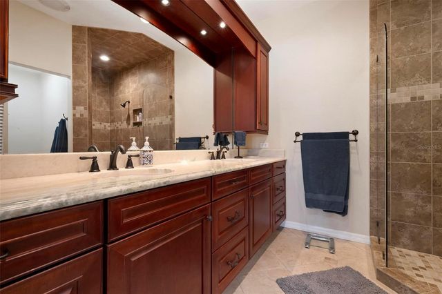 7765 CALLE FACIL, Sarasota, FL 34238