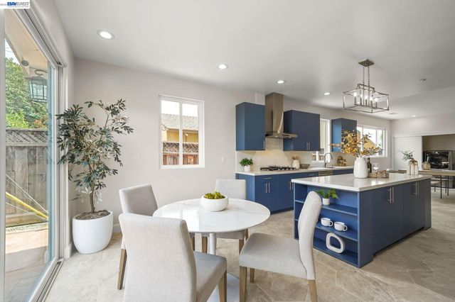 40772 Blacow Rd, Fremont, CA 94538