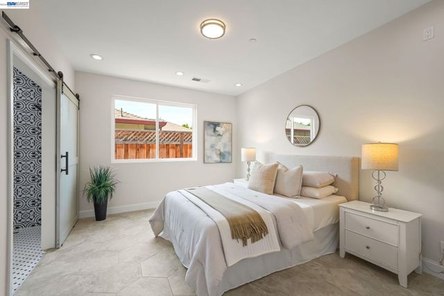 40772 Blacow Rd, Fremont, CA 94538