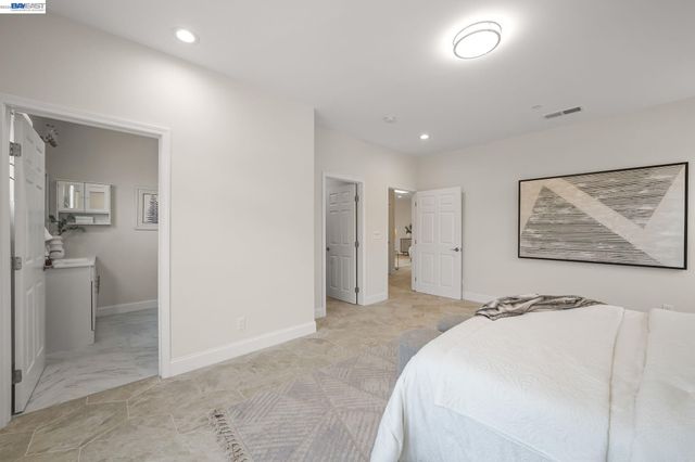 40772 Blacow Rd, Fremont, CA 94538