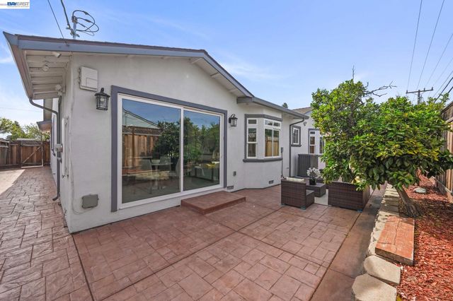 40772 Blacow Rd, Fremont, CA 94538