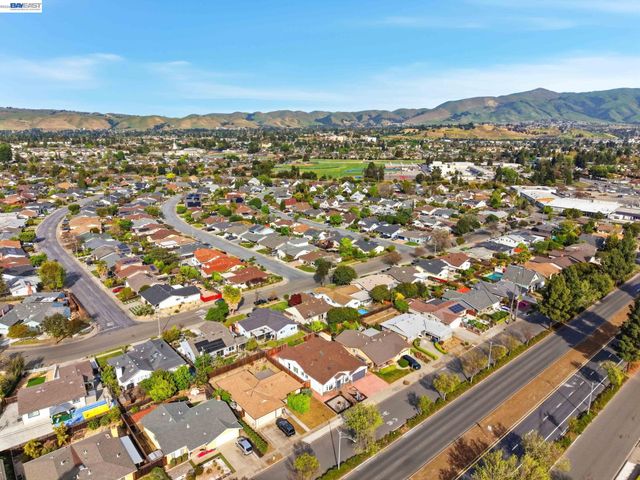 40772 Blacow Rd, Fremont, CA 94538