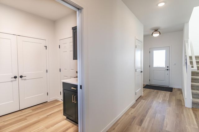 6863 Sun Valley Blvd, Horace, ND 58047