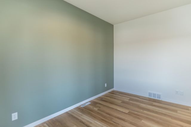 6863 Sun Valley Blvd, Horace, ND 58047