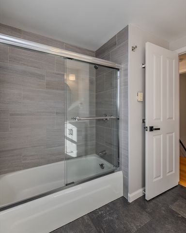 265 Stanley St, Amherst, MA 01002