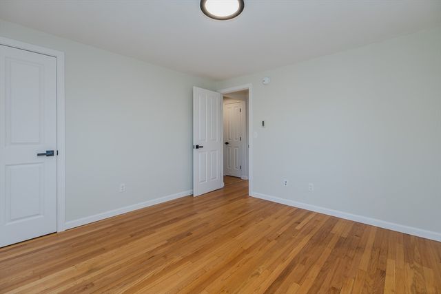 265 Stanley St, Amherst, MA 01002