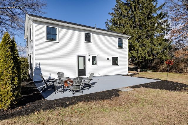 265 Stanley St, Amherst, MA 01002