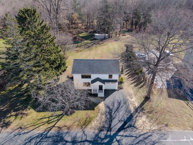 265 Stanley St, Amherst, MA 01002