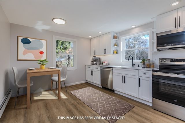 265 Stanley St, Amherst, MA 01002