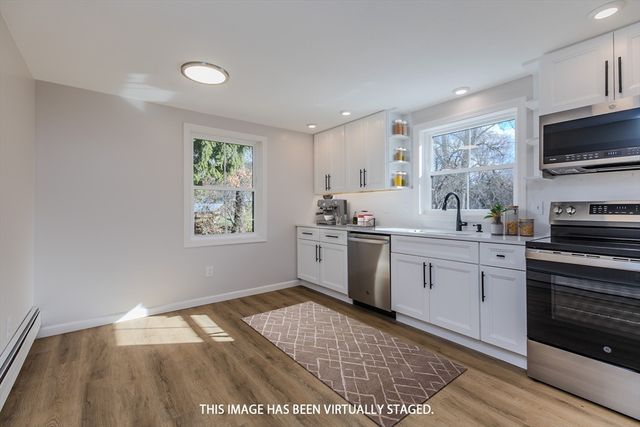 265 Stanley St, Amherst, MA 01002