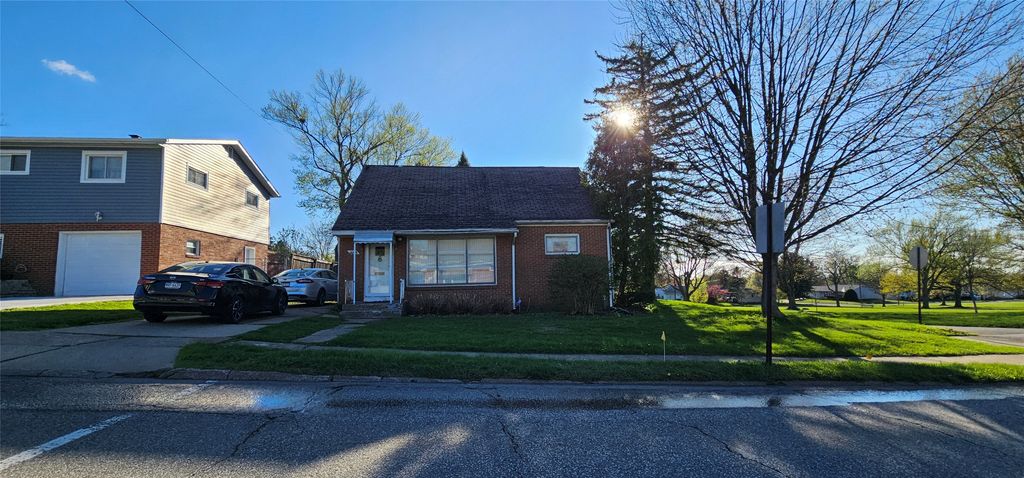 4104 BURTON Avenue, Erie, PA 16504