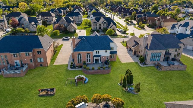 43358 CHESTER DRIVE Drive, Sterling Heights, MI 48314