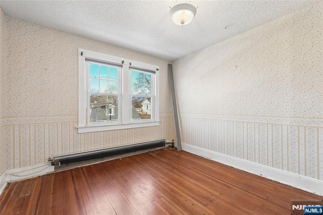 136 Gray Street, Bogota, NJ 07603