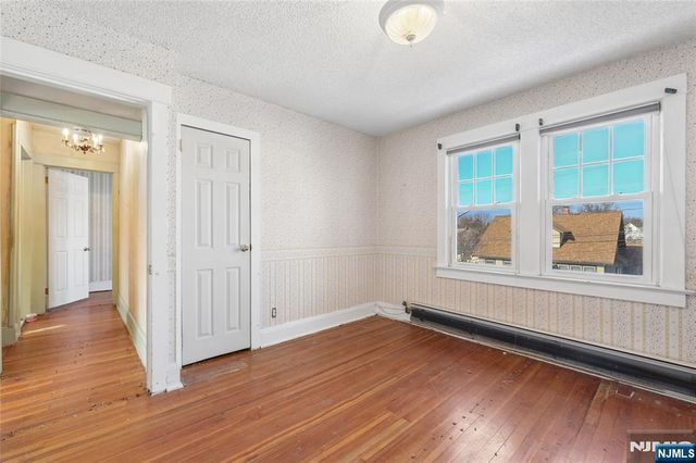 136 Gray Street, Bogota, NJ 07603