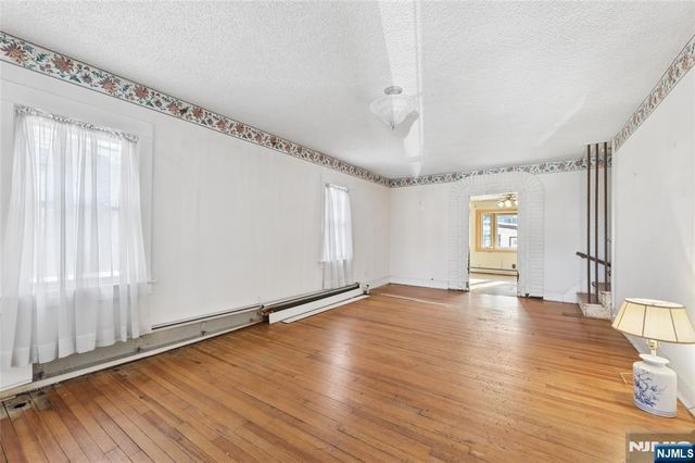 136 Gray Street, Bogota, NJ 07603